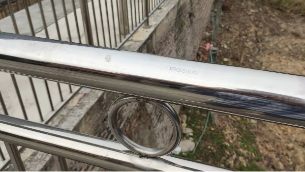 建筑工程用不銹鋼管規(guī)格厚度如何挑選？