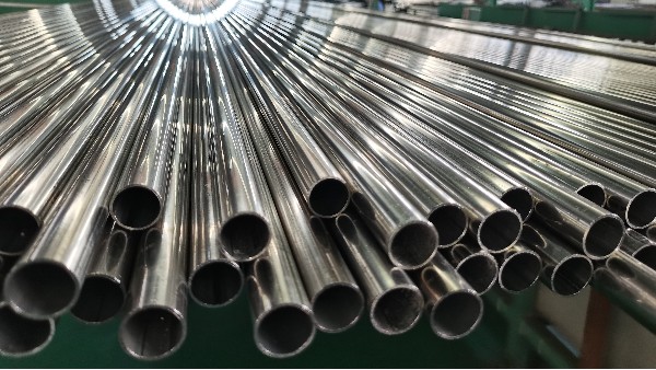 不銹鋼管在鋰電設備中的關鍵作用！