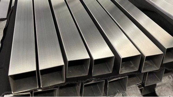 7大要點(diǎn)揭秘！不銹鋼焊管液冷數(shù)據(jù)中心必看