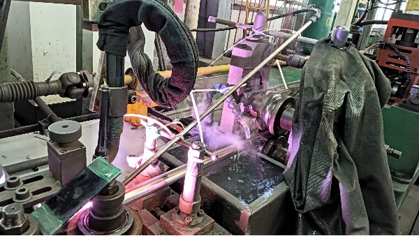 不銹鋼焊管使用過程中如何保養(yǎng)？