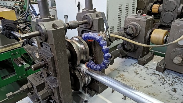 5 大優(yōu)勢(shì)！不銹鋼拉絲還是鏡面？