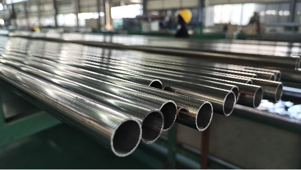 制品管的“貼身考驗”：當(dāng)不銹鋼融入日常生活